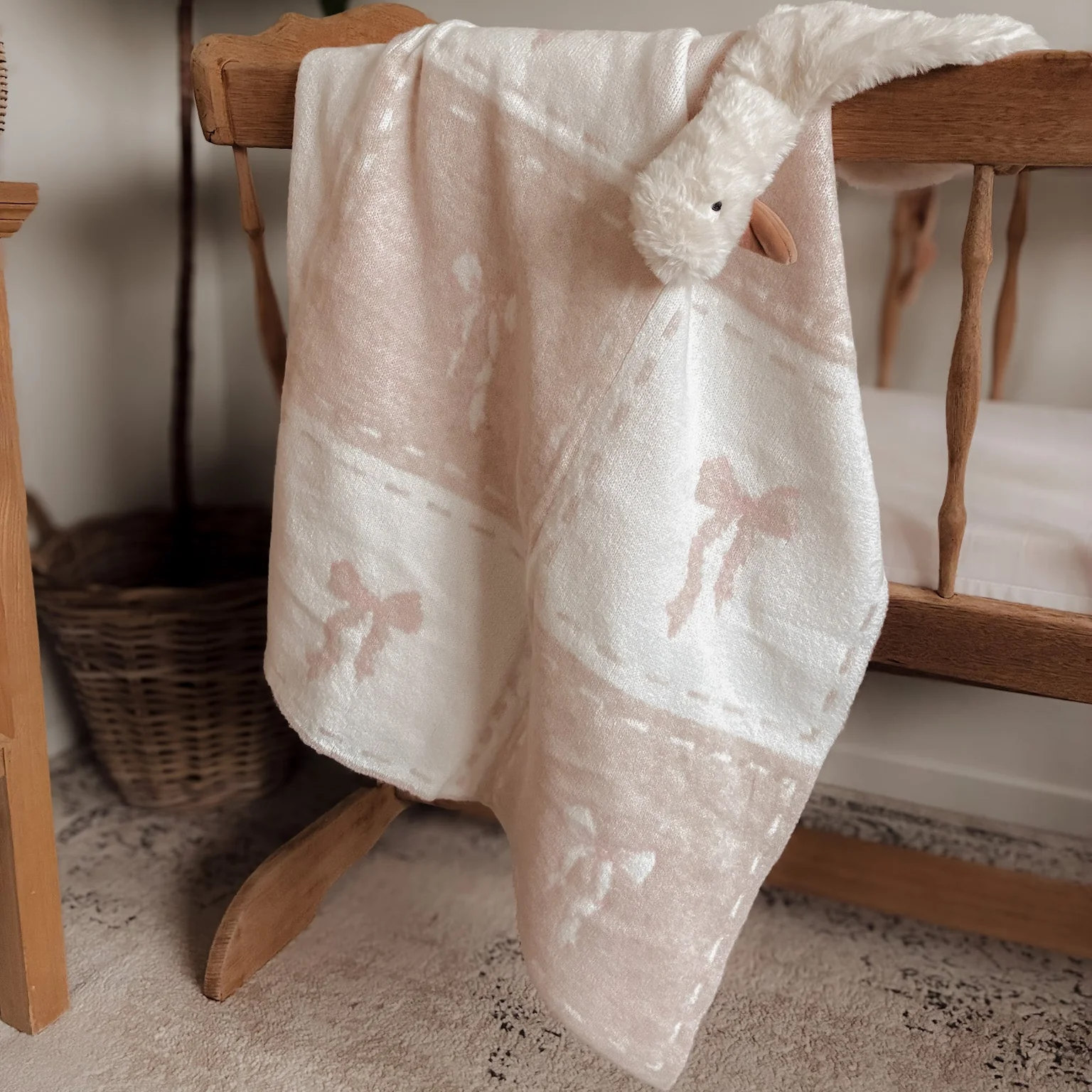 Blanket | Knitted - Bow Peep