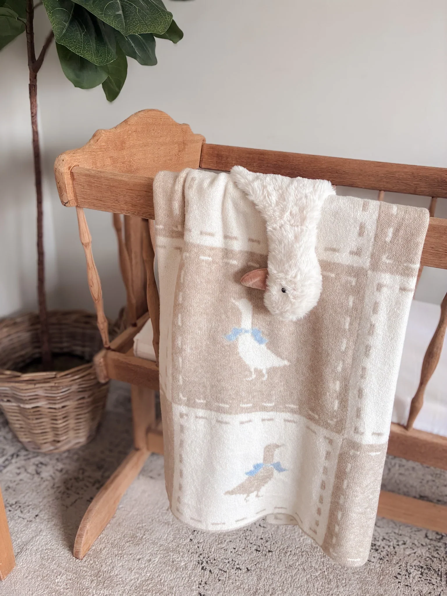 Blanket | Knitted - Goosey Gander - Image 3